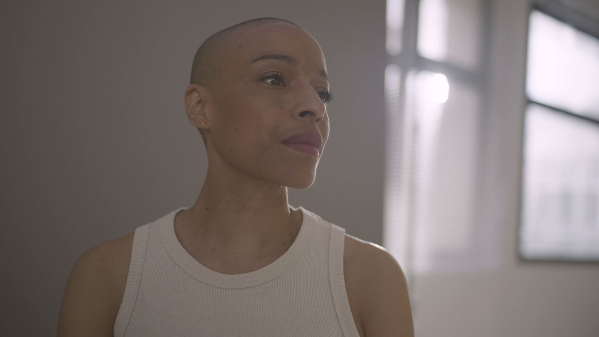 Corps et regards de femmes filmés pour Gedeon Richter